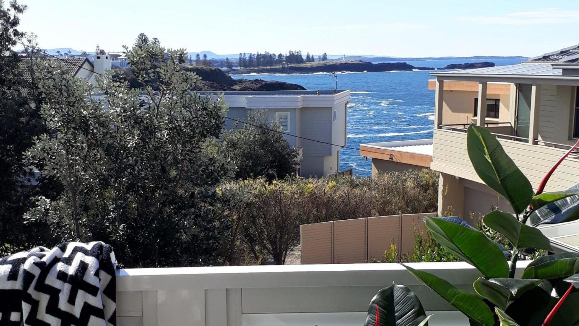 Shutters By The Sea Kiama-Sea Views-Waterfront-Private On Coastal Walk Киама Экстерьер фото